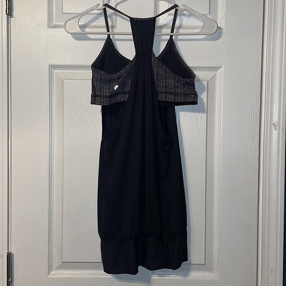 Lululemon Workout Tank Top - Picture 2 of 4